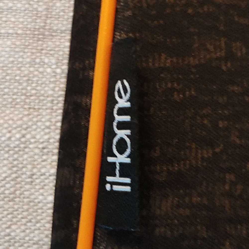 COMPUTER PROTECTOR SLEEVE FOLD